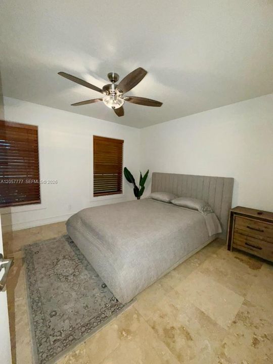 В аренду: $6,400 (5 спален, 3 ванн, 2072 Квадратных фут)