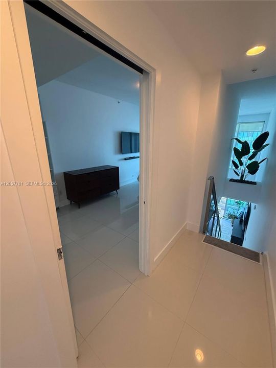 В аренду: $5,375 (2 спален, 2 ванн, 1148 Квадратных фут)