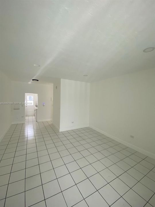 For Rent: $1,695 (0 beds, 1 baths, 0 Square Feet)