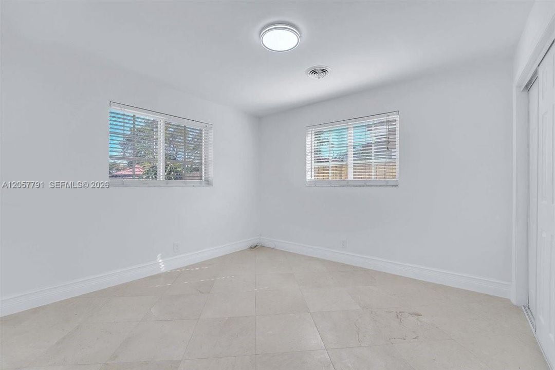 For Sale: $650,000 (3 beds, 2 baths, 1558 Square Feet)