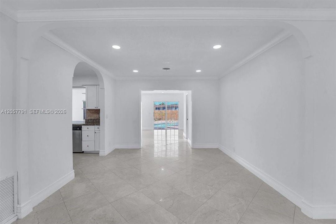 For Sale: $650,000 (3 beds, 2 baths, 1558 Square Feet)
