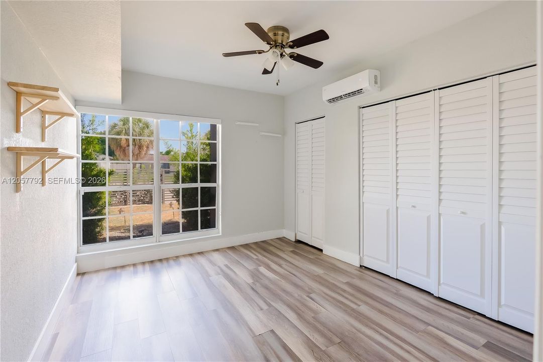 En Venta: $748,000 (3 camas, 2 baños, 1557 Pies cuadrados)