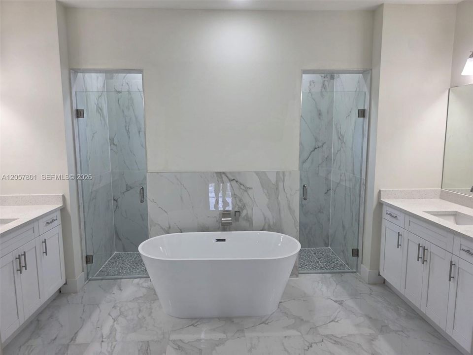 На продажу: $399,900 (4 спален, 3 ванн, 2357 Квадратных фут)
