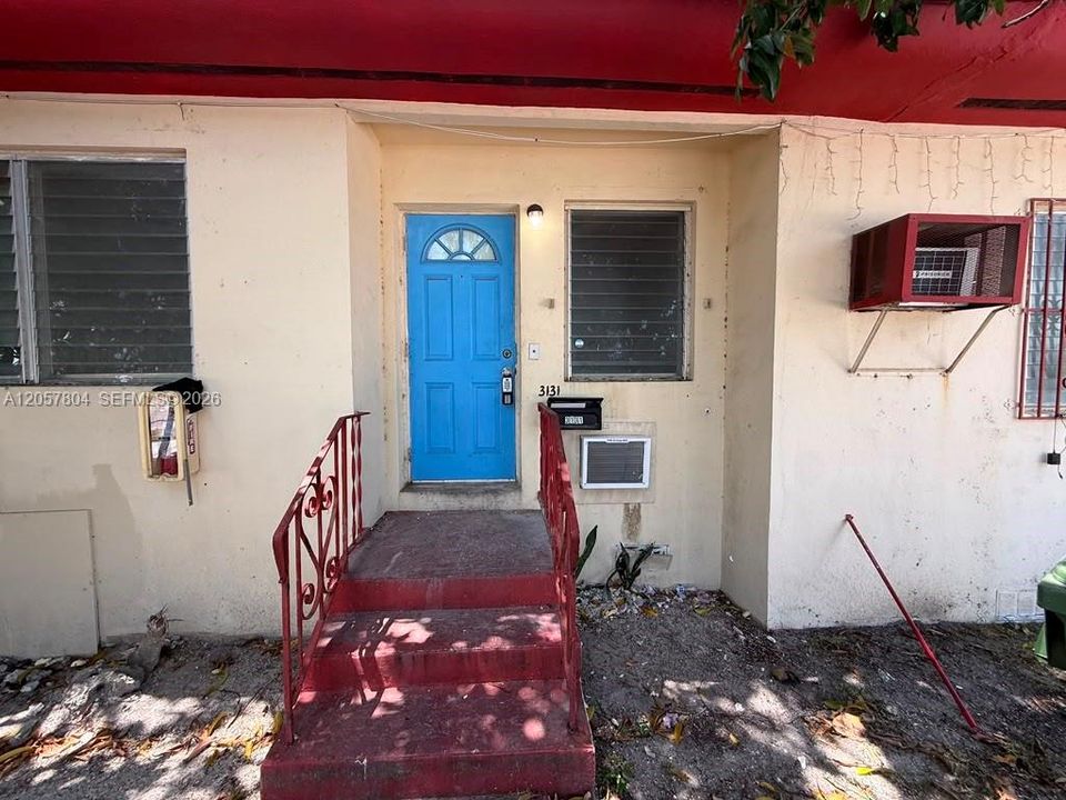 En Renta: $1,600 (1 camas, 1 baños, 1311 Pies cuadrados)