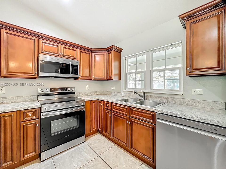 For Sale: $305,000 (3 beds, 2 baths, 0 Square Feet)