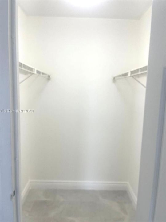 В аренду: $1,850 (1 спален, 1 ванн, 820 Квадратных фут)