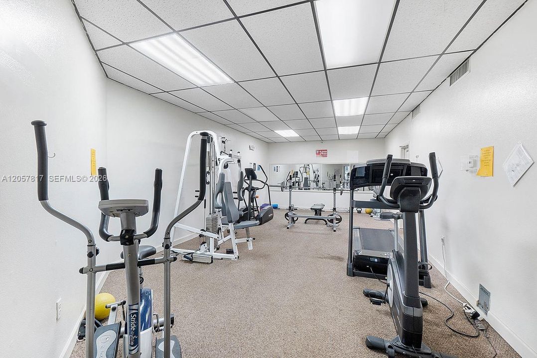 For Sale: $187,500 (2 beds, 2 baths, 1120 Square Feet)
