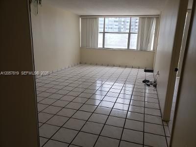 En Renta: $1,500 (1 camas, 1 baños, 825 Pies cuadrados)