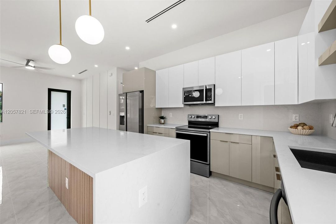 For Sale: $309,900 (3 beds, 2 baths, 0 Square Feet)