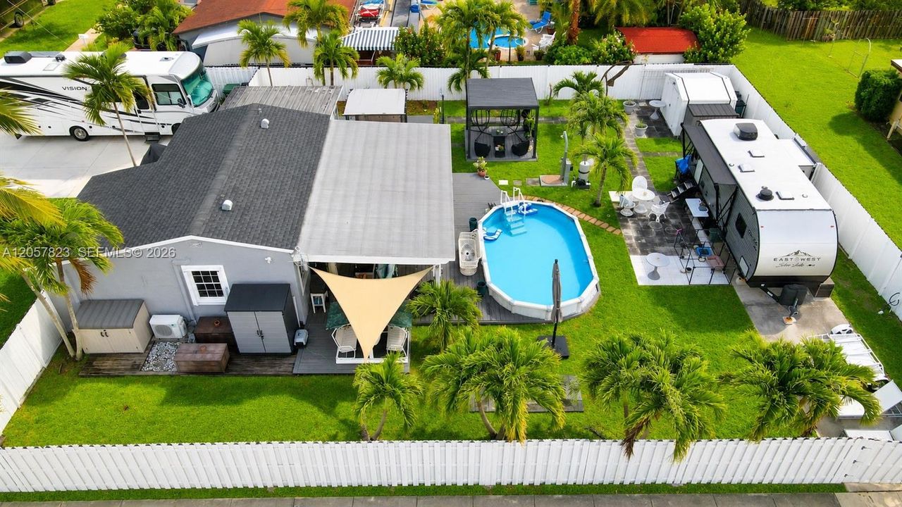 En Venta: $489,000 (2 camas, 1 baños, 844 Pies cuadrados)