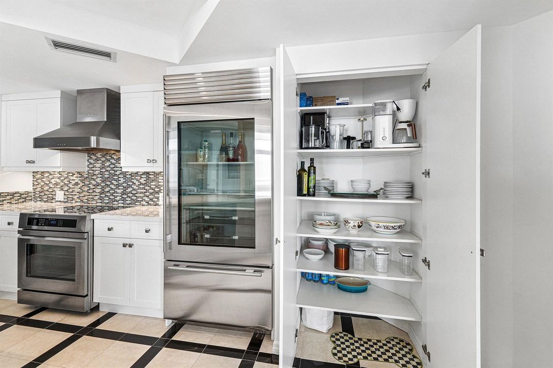 025-300Southeast5thAvenue-8120-BocaRaton