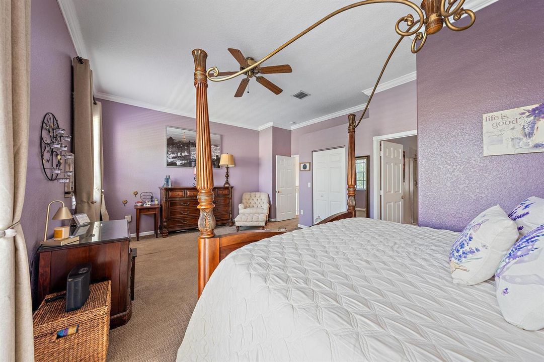 1267 Gembrook Ct-14