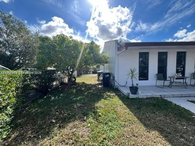 En Venta: $550,000 (3 camas, 1 baños, 1015 Pies cuadrados)