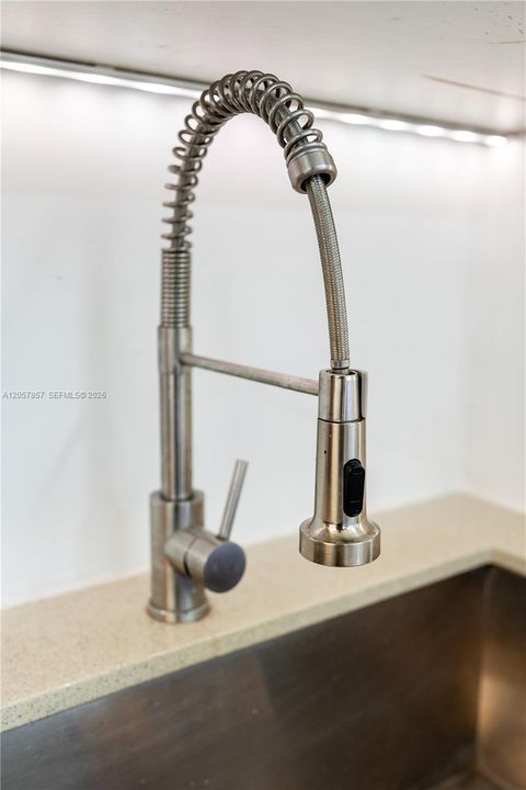 В аренду: $2,950 (1 спален, 1 ванн, 590 Квадратных фут)