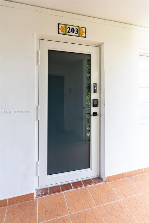В аренду: $2,950 (1 спален, 1 ванн, 590 Квадратных фут)