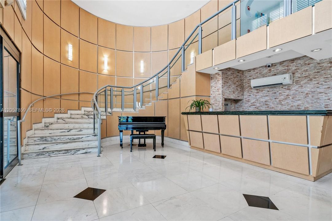 На продажу: $419,900 (1 спален, 1 ванн, 910 Квадратных фут)