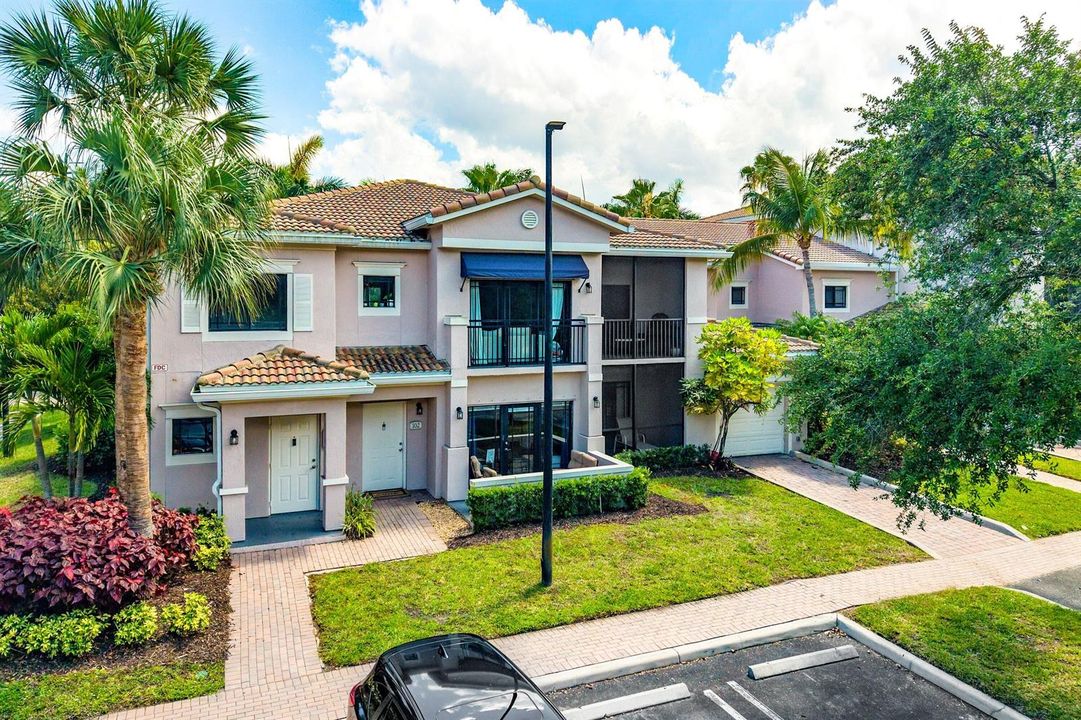 030-2801SarentoPlace-102-PalmBeachGarden