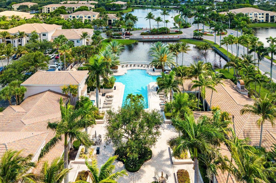 036-2801SarentoPlace-102-PalmBeachGarden