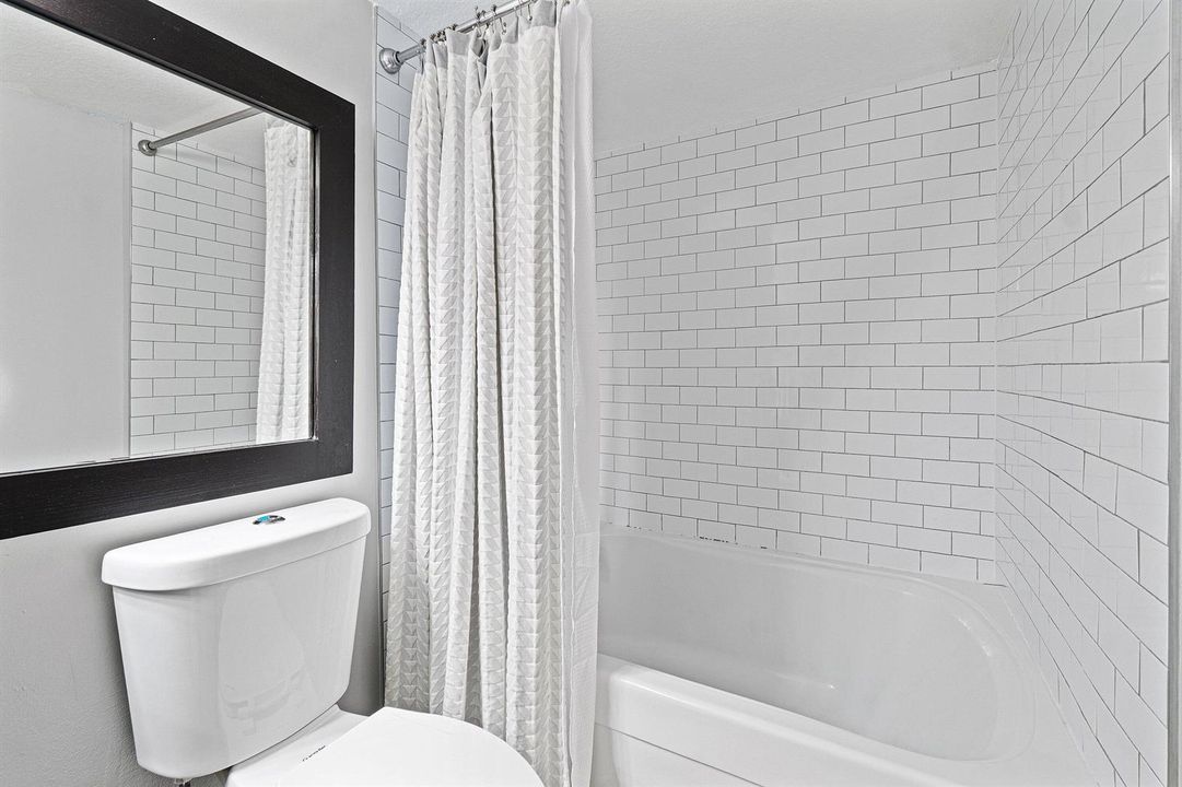 021-1013VillaCircle-BoyntonBeach-FL-3343