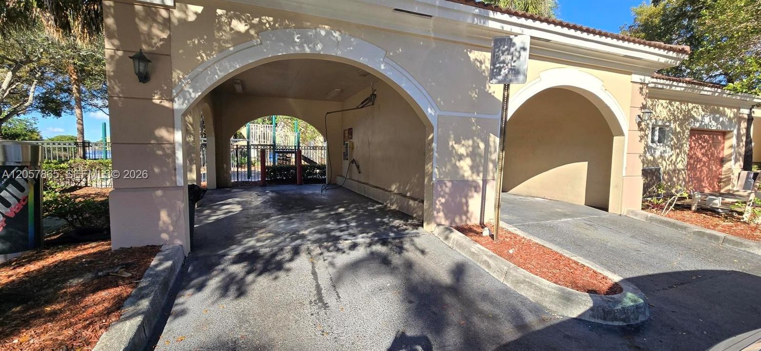 En Venta: $390,000 (3 camas, 2 baños, 1450 Pies cuadrados)
