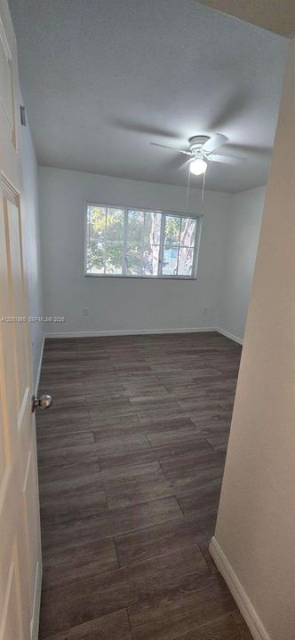 En Venta: $390,000 (3 camas, 2 baños, 1450 Pies cuadrados)