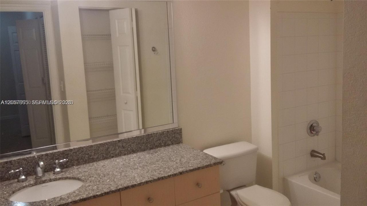 En Venta: $390,000 (3 camas, 2 baños, 1450 Pies cuadrados)