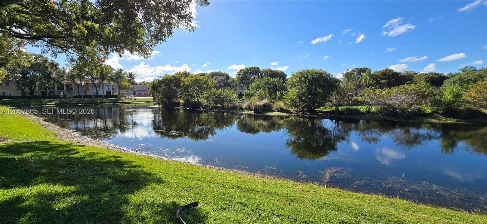 En Venta: $390,000 (3 camas, 2 baños, 1450 Pies cuadrados)