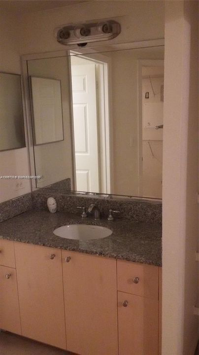 En Venta: $390,000 (3 camas, 2 baños, 1450 Pies cuadrados)