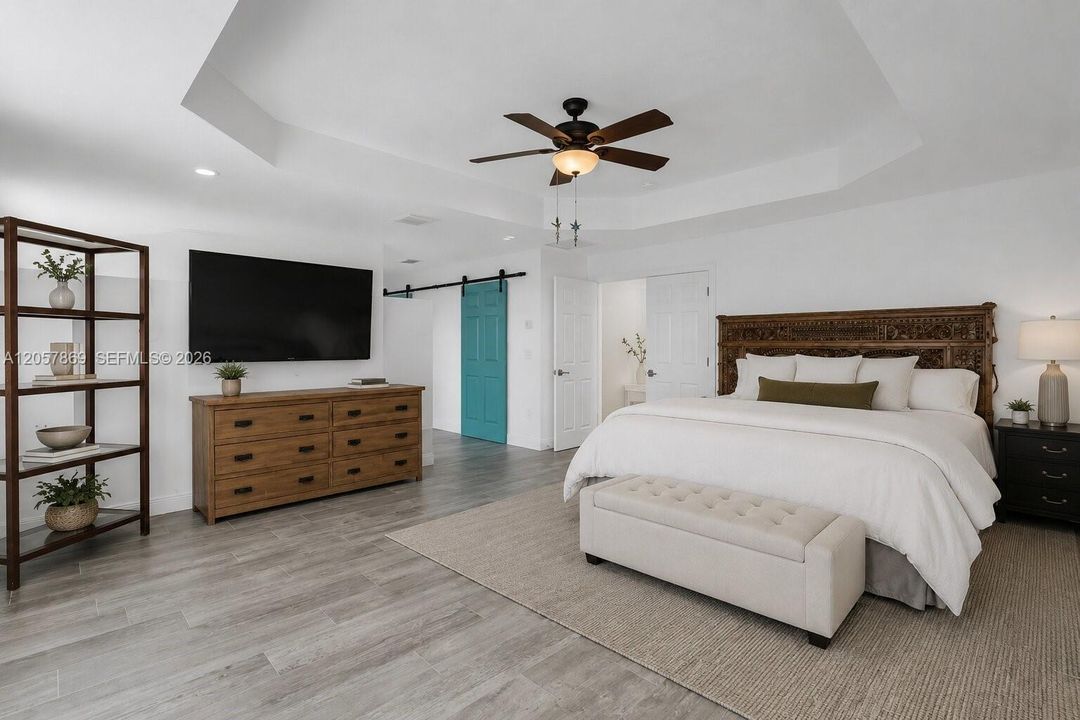 For Sale: $1,150,000 (5 beds, 4 baths, 3372 Square Feet)