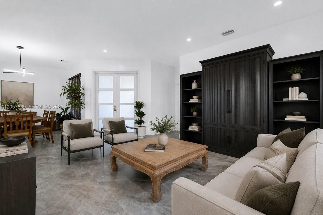 For Sale: $1,150,000 (5 beds, 4 baths, 3372 Square Feet)
