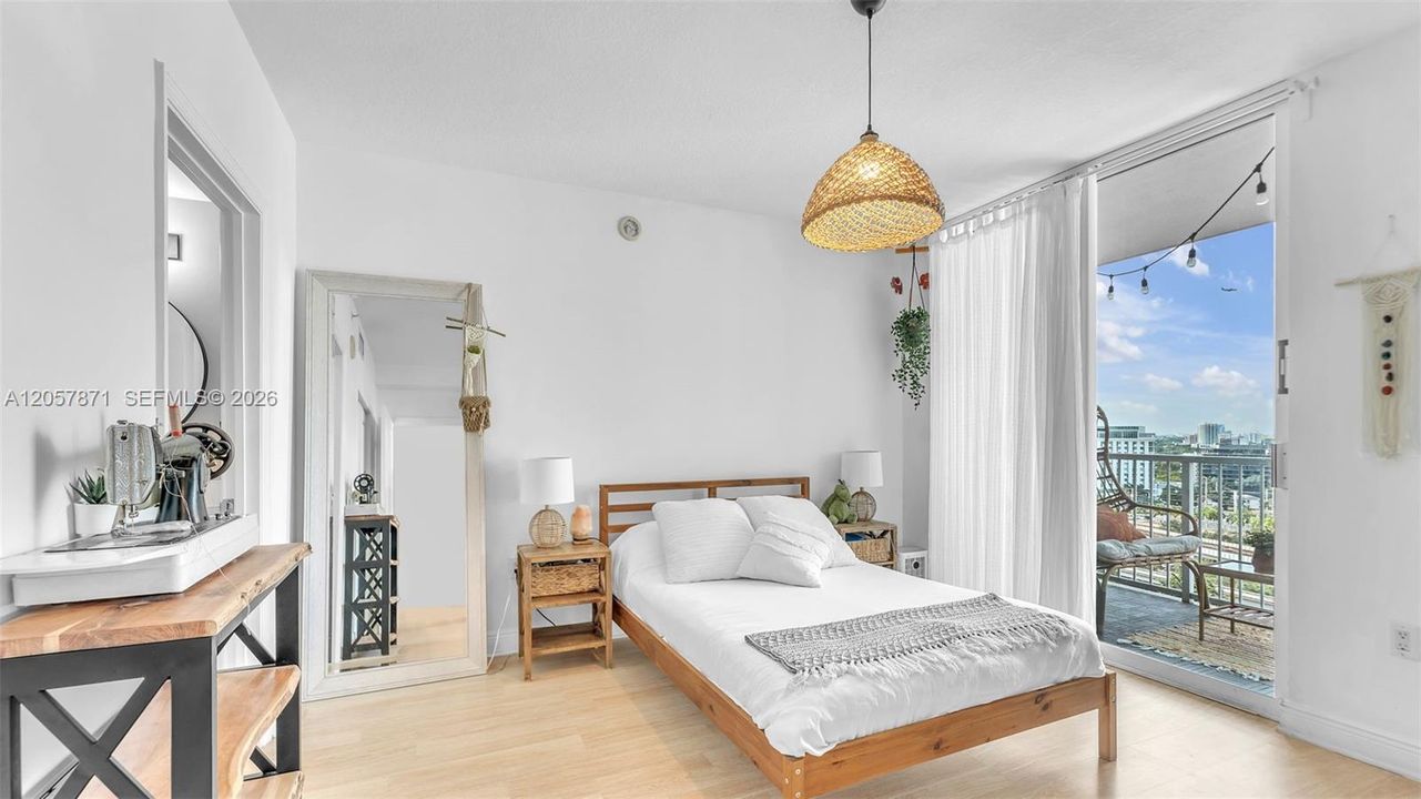 На продажу: $439,000 (1 спален, 1 ванн, 814 Квадратных фут)