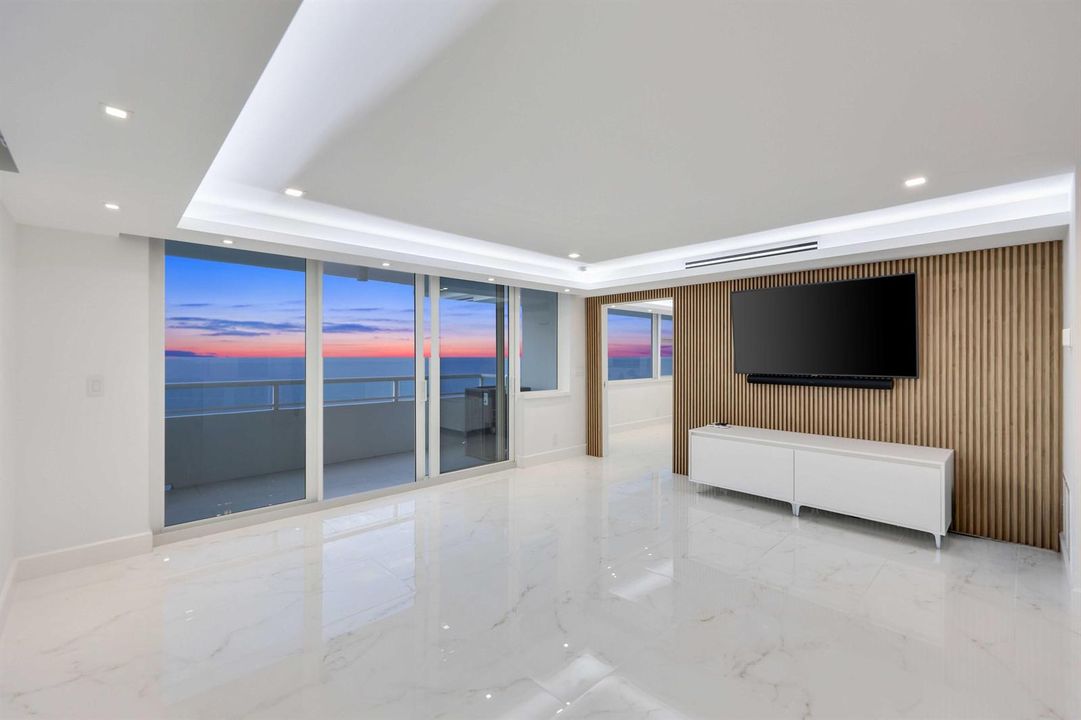 Sunrise Living Room