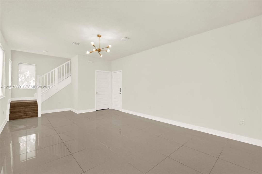 For Sale: $729,000 (3 beds, 2 baths, 1570 Square Feet)