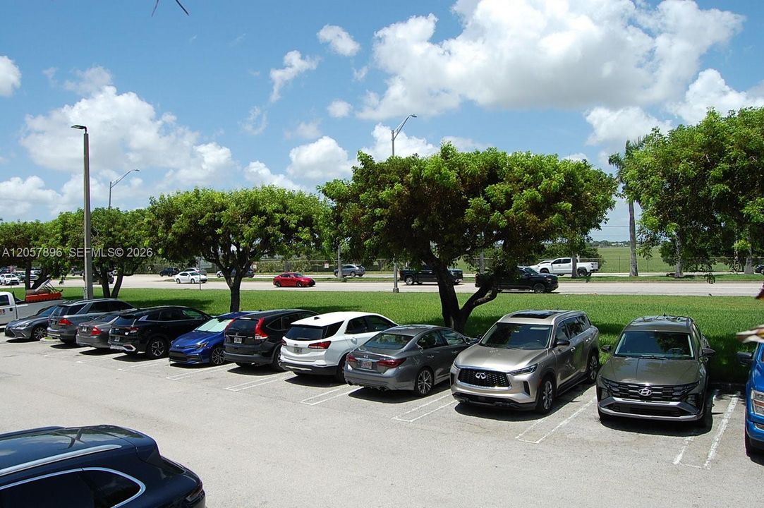 front view parkig