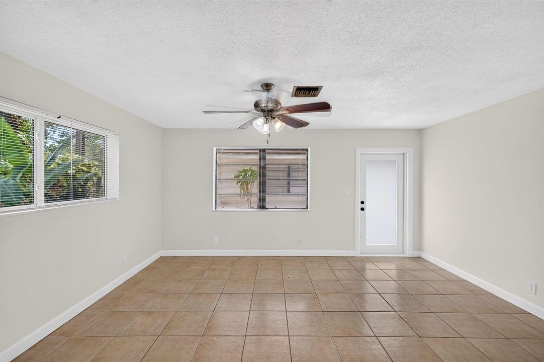 6-web-or-mls-699A2141