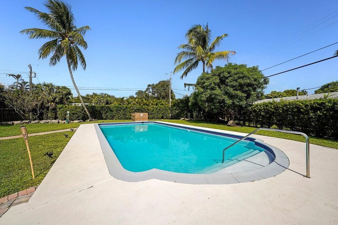 Pool is 20x40.
