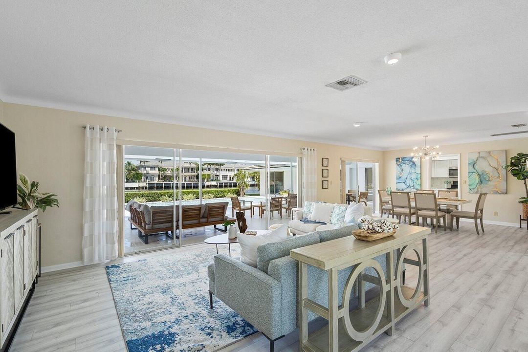 014-2767SpanishRiverRoad-BocaRaton-FL-33