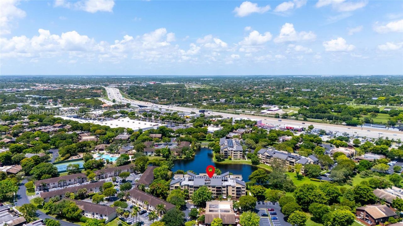 For Sale: $299,000 (2 beds, 2 baths, 1330 Square Feet)