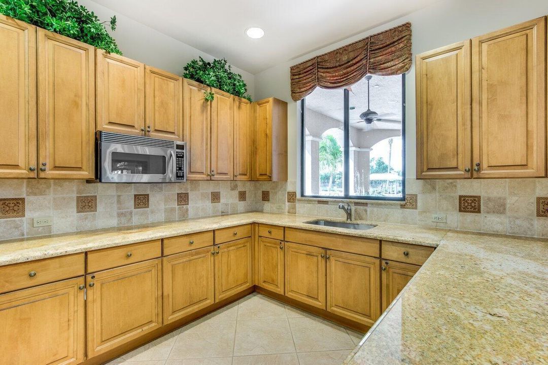 048-11380SandstoneHillTerrace-BoyntonBea
