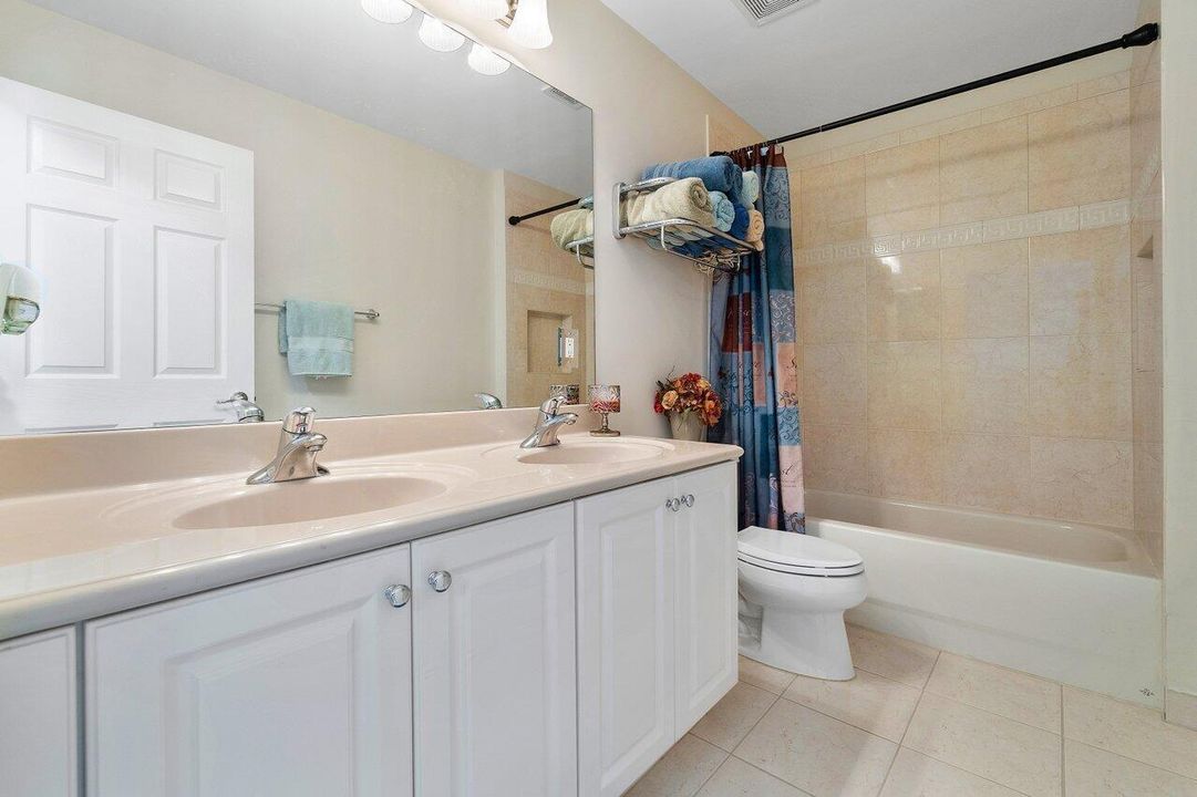 019-11380SandstoneHillTerrace-BoyntonBea