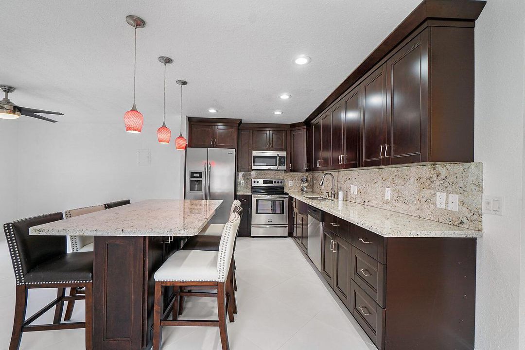013-143SevilleWay-DelrayBeach-FL-small