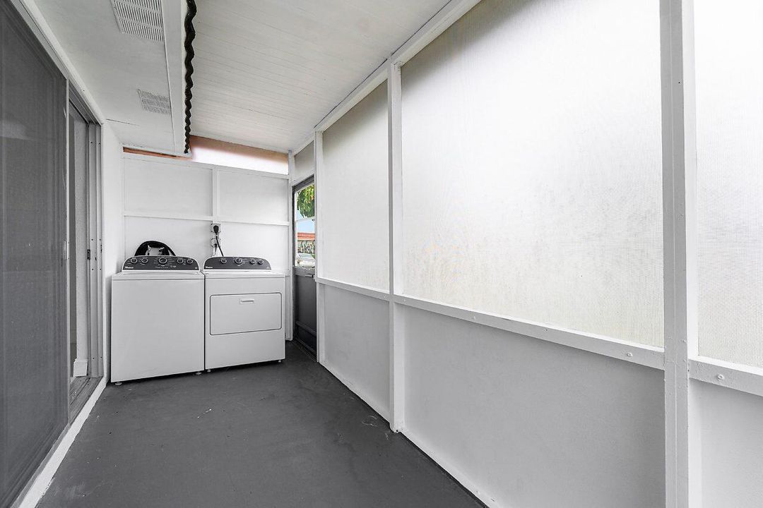 021-143SevilleWay-DelrayBeach-FL-small