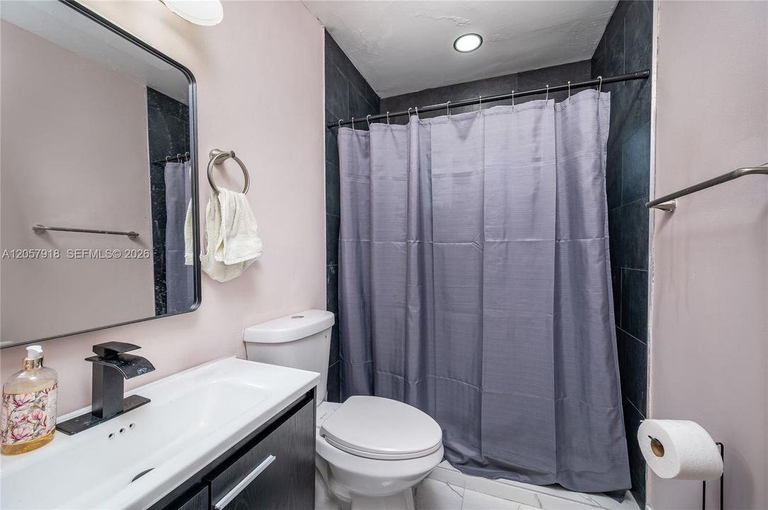 For Sale: $1,250,000 (0 beds, 0 baths, 2578 Square Feet)
