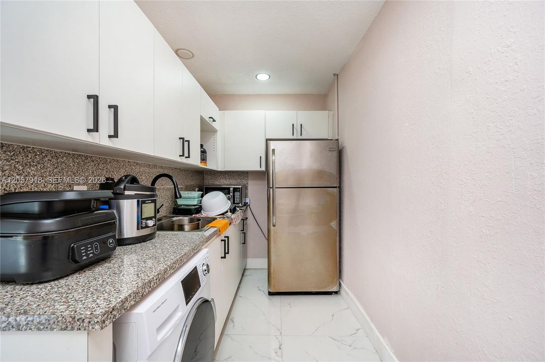 For Sale: $1,250,000 (0 beds, 0 baths, 2578 Square Feet)