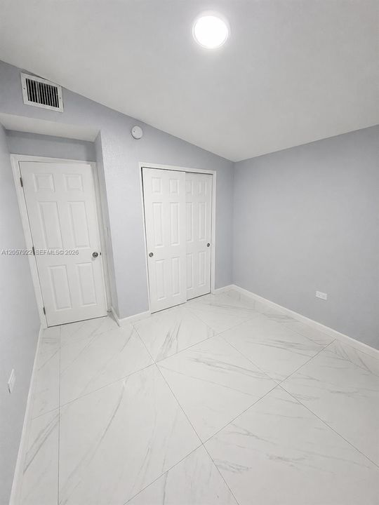 En Renta: $4,000 (4 camas, 2 baños, 1732 Pies cuadrados)