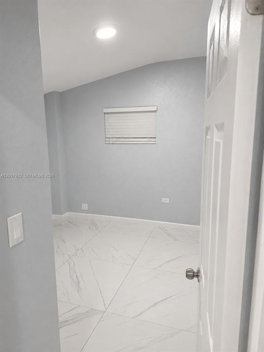 En Renta: $4,000 (4 camas, 2 baños, 1732 Pies cuadrados)