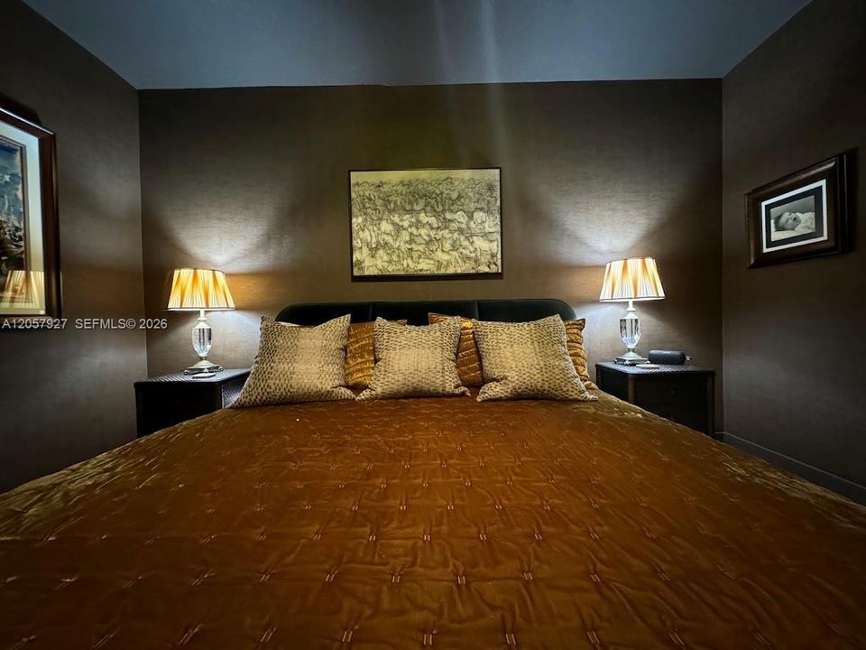 出租: $6,800 (3 贝兹, 2 浴室, 1604 平方英尺)