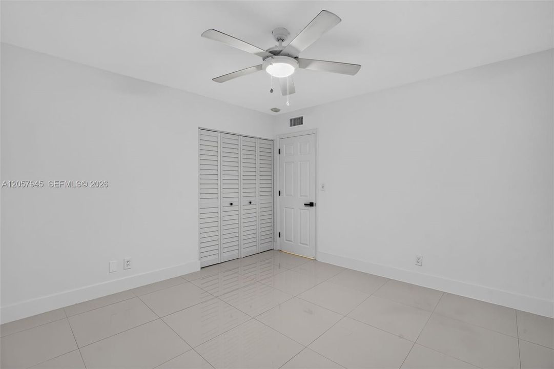 В аренду: $2,650 (3 спален, 2 ванн, 1227 Квадратных фут)
