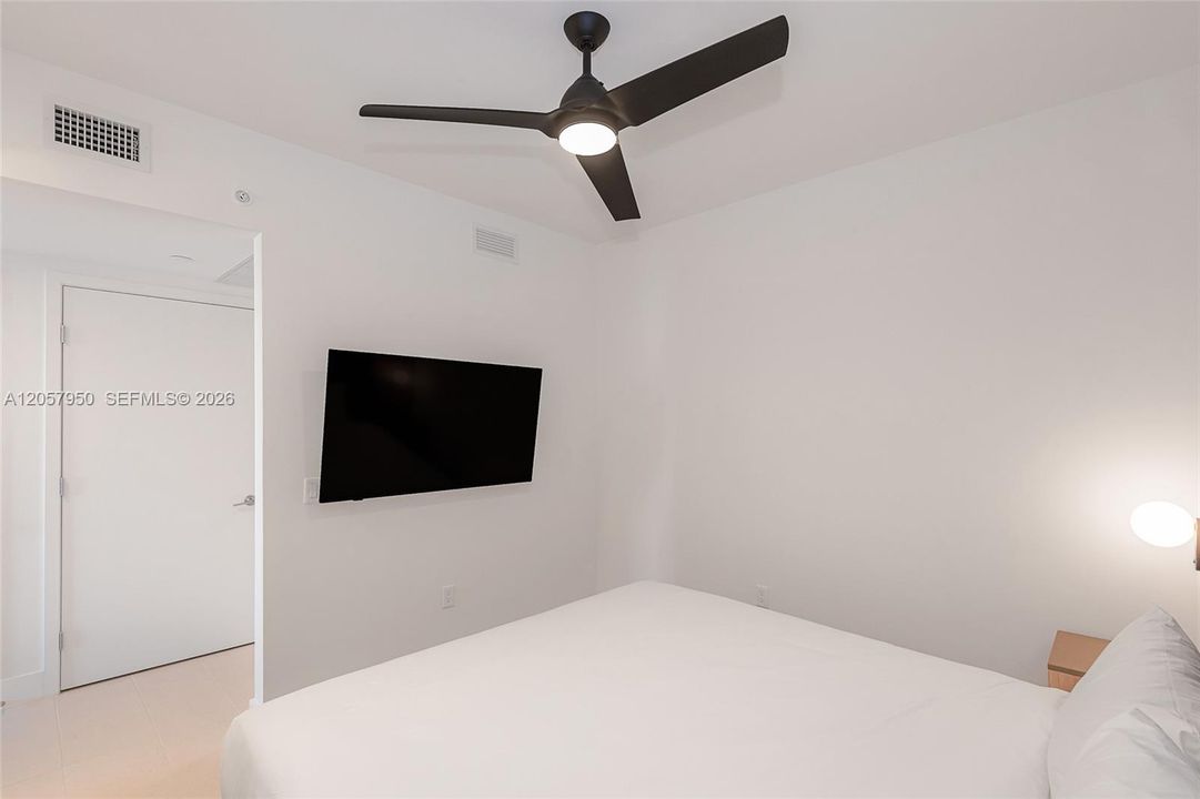 В аренду: $2,950 (1 спален, 1 ванн, 439 Квадратных фут)