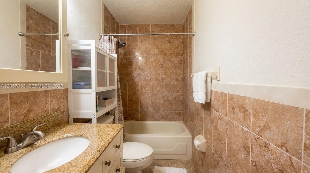 На продажу: $550,000 (3 спален, 2 ванн, 1508 Квадратных фут)